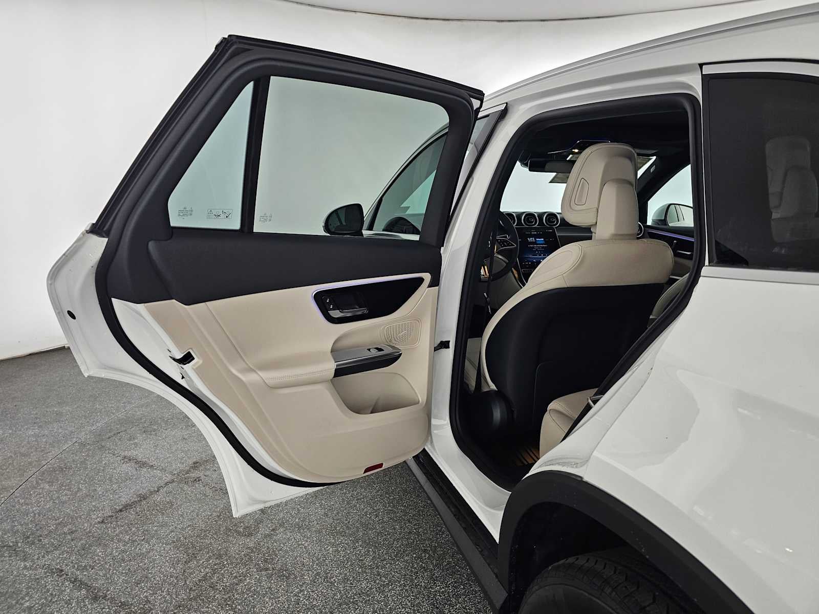 2026 Mercedes-Benz GLC 300 4MATIC® SUV