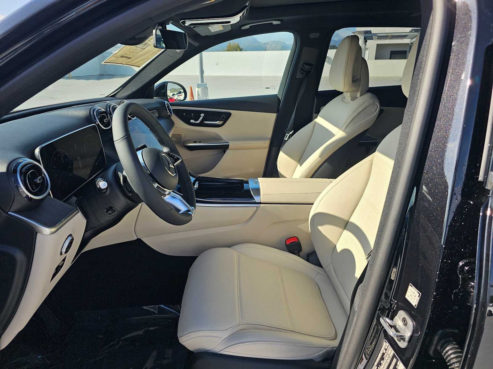 2026 Mercedes-Benz GLC 300 4MATIC® SUV