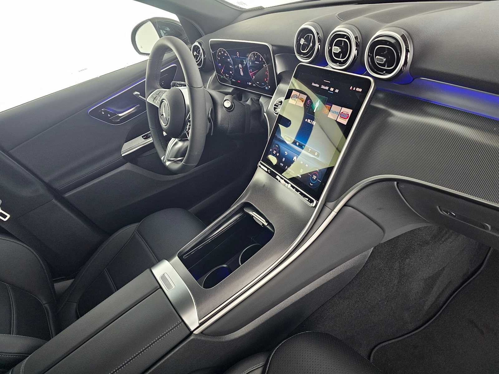 2026 Mercedes-Benz GLC 300 4MATIC® SUV