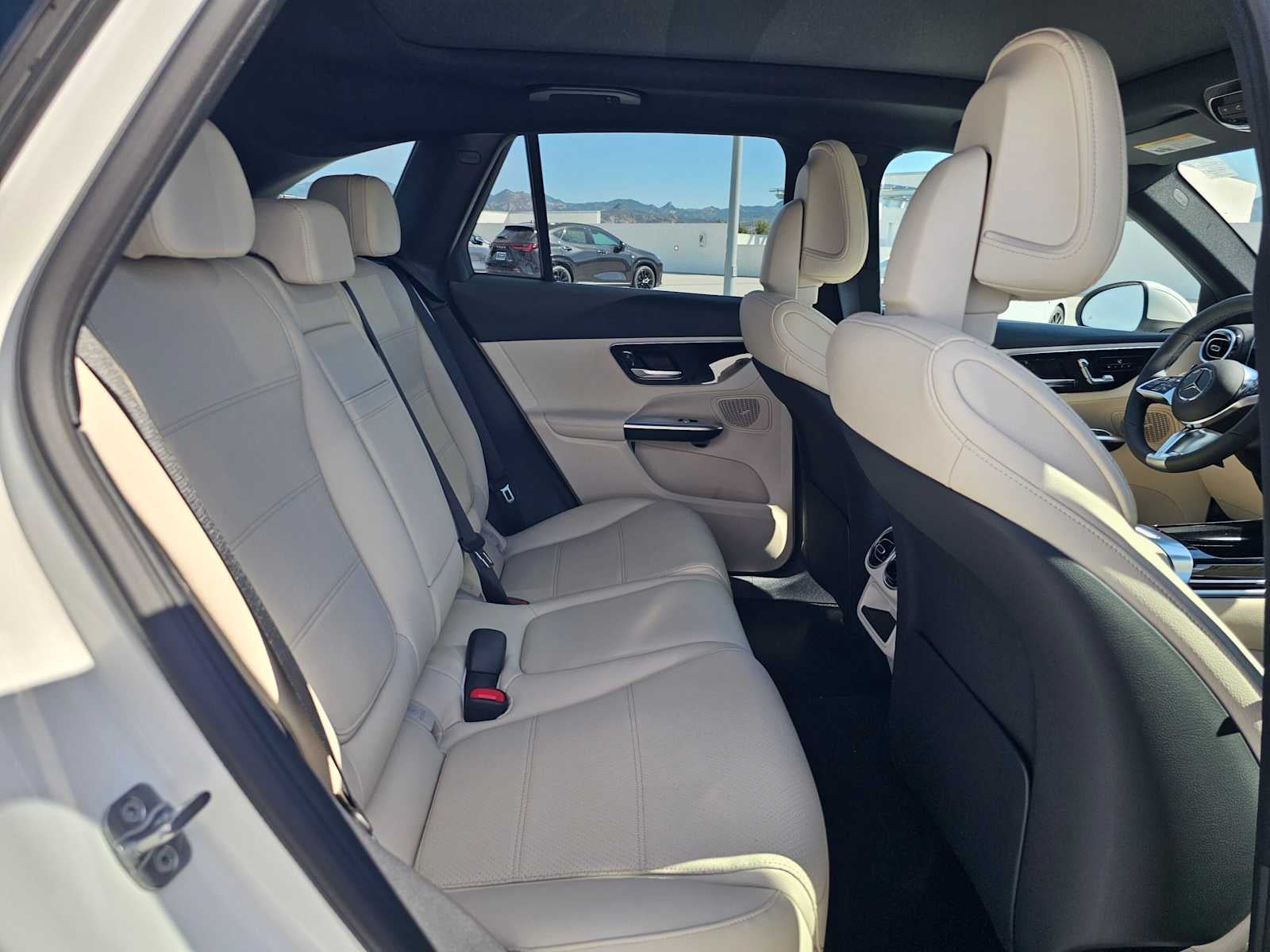 2026 Mercedes-Benz GLC 300 4MATIC® SUV