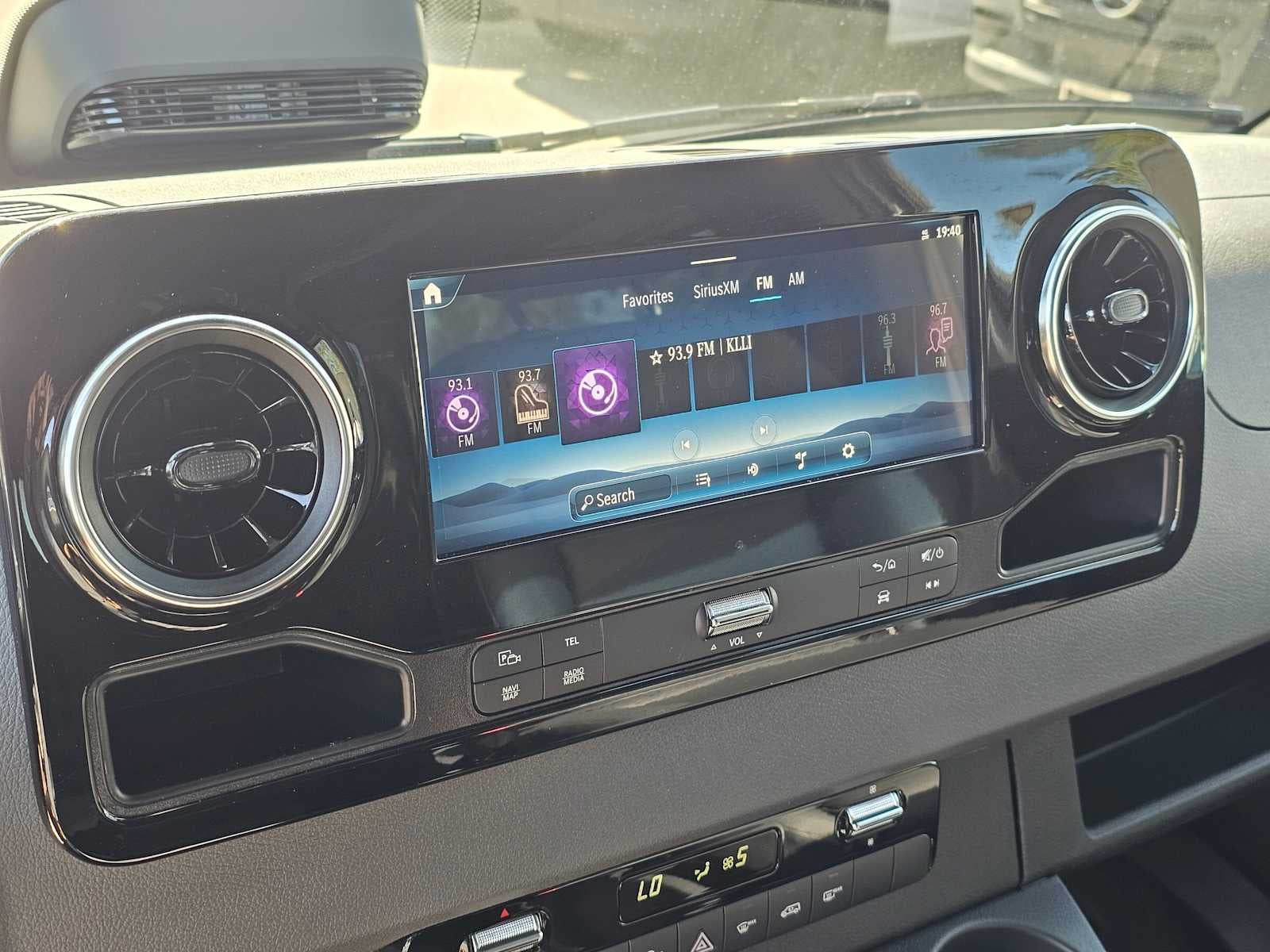 2025 Mercedes-Benz Sprinter 2500 Standard Roof I4 Diesel HO 144" RWD