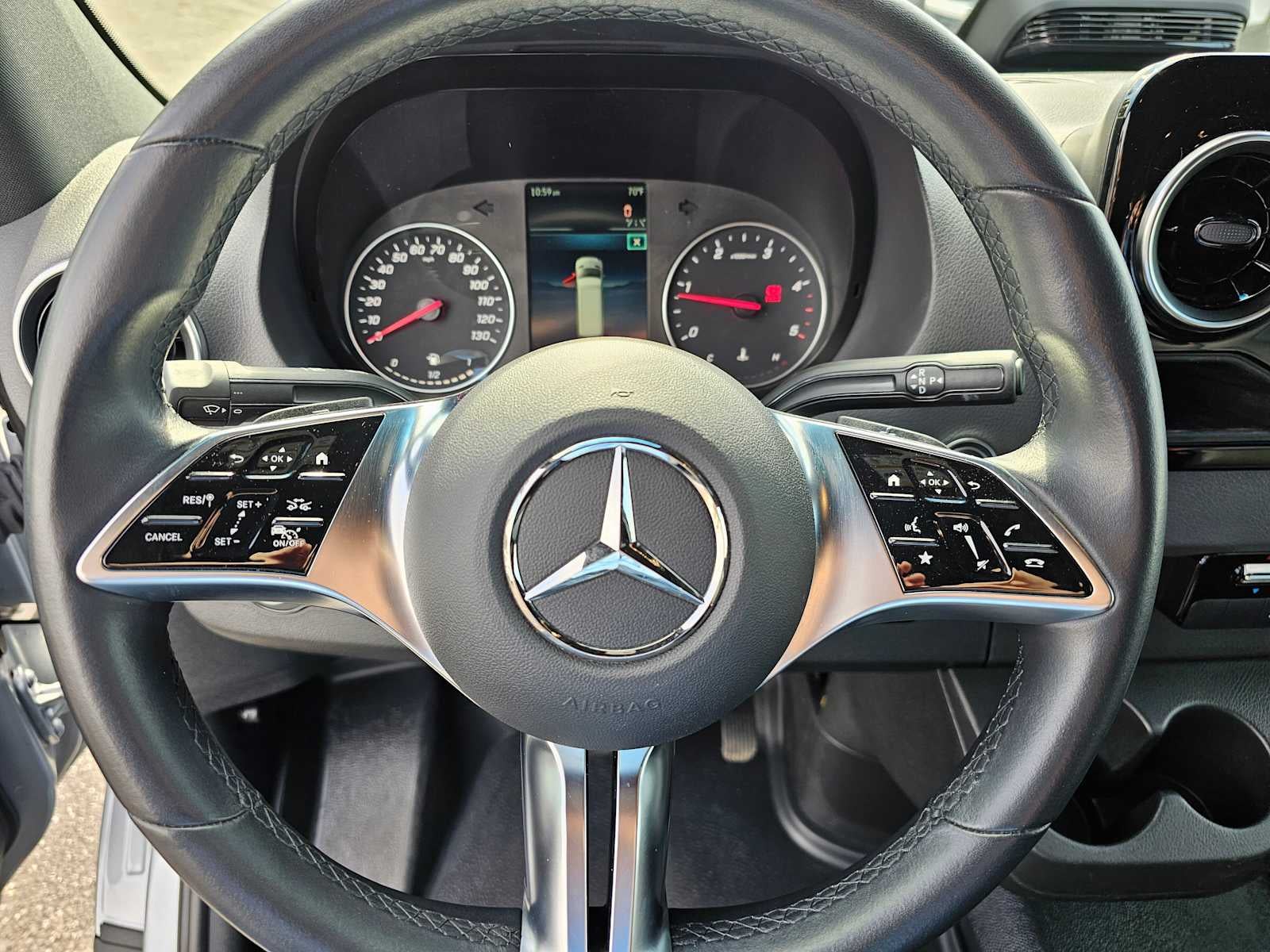 2025 Mercedes-Benz Sprinter 2500 Standard Roof I4 Diesel HO 144" RWD