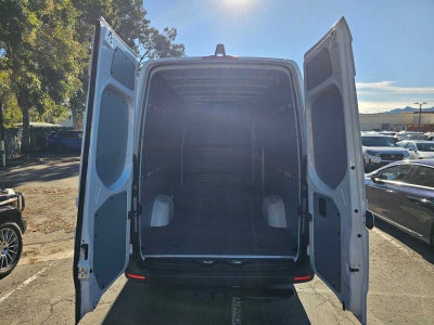 2025 Mercedes-Benz Sprinter 2500 High Roof I4 Diesel HO 170" RWD