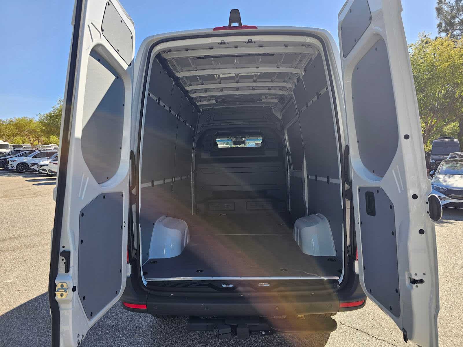 2024 Mercedes-Benz Sprinter 3500XD Standard Roof I4 Diesel HO 144" RWD