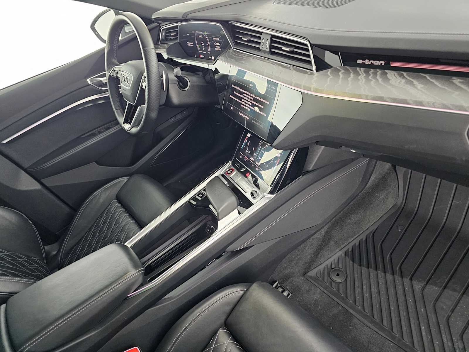 2022 Audi e-tron S Sportback Prestige
