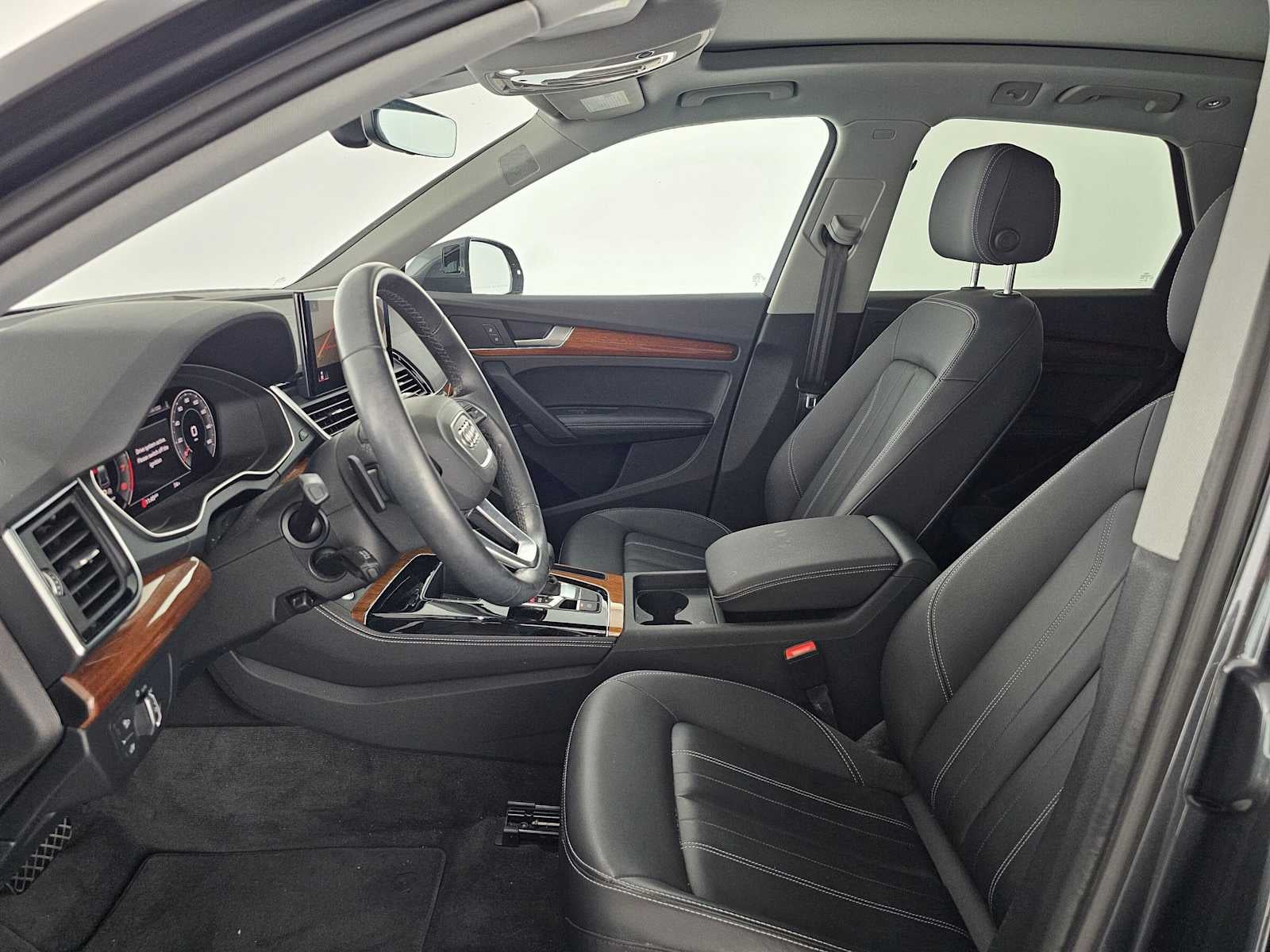 2023 Audi Q5 S line Premium Plus