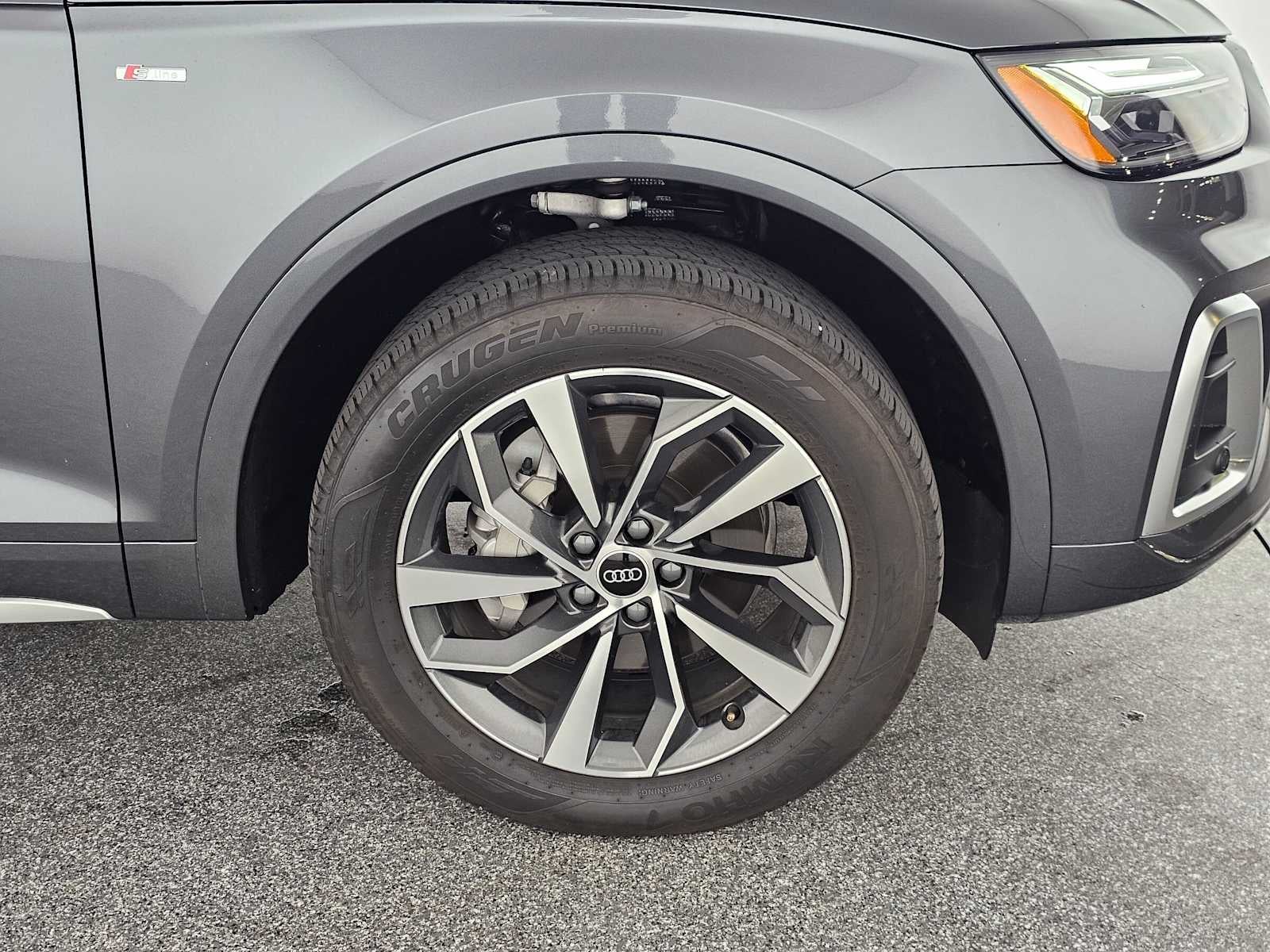 2023 Audi Q5 S line Premium Plus