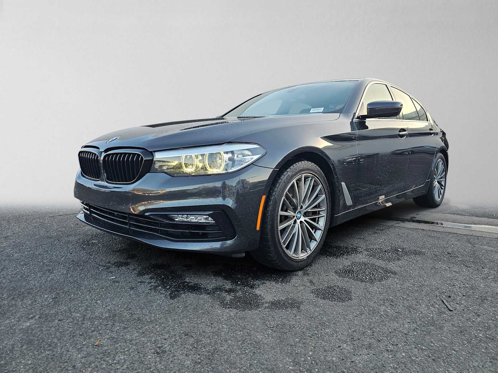 2018 BMW 540i 540i