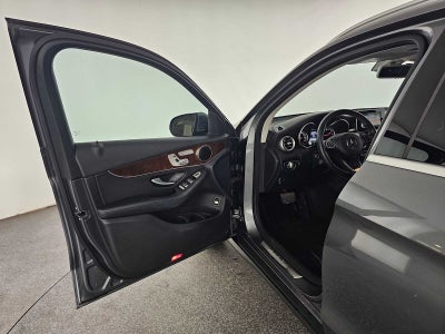 2017 Mercedes-Benz GLC 300 4MATIC® SUV