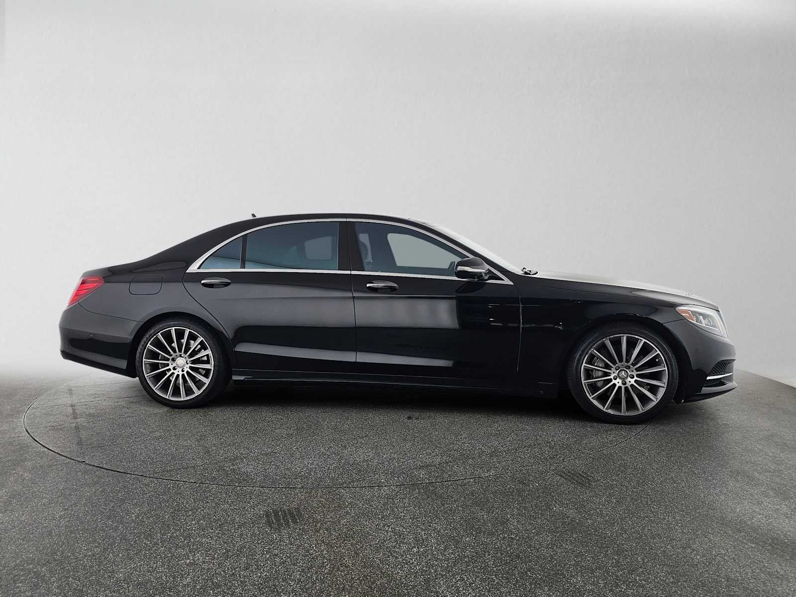 2015 Mercedes-Benz S 550 4dr Sdn RWD