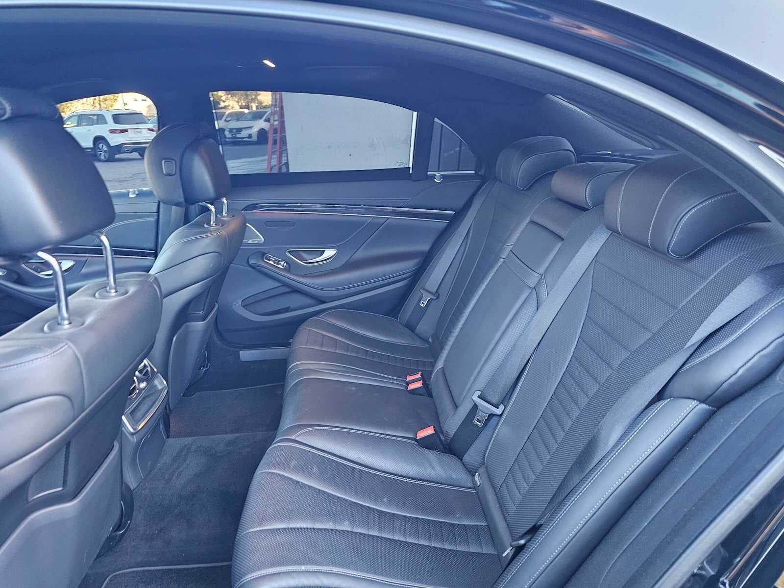 2020 Mercedes-Benz S 560 Sedan