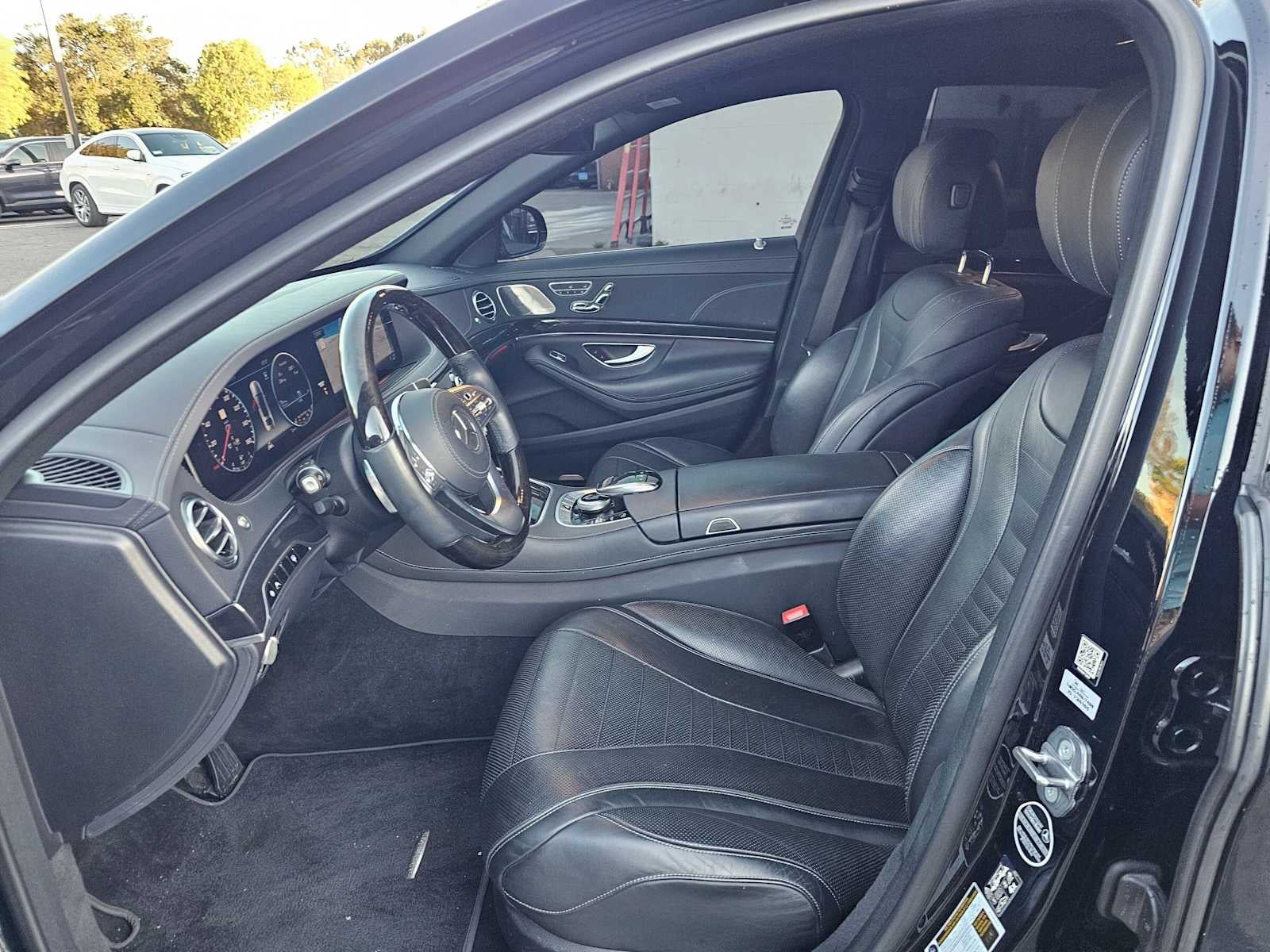 2020 Mercedes-Benz S 560 Sedan