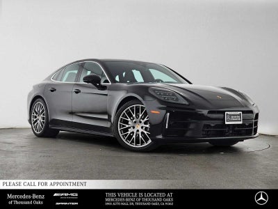 2026 Porsche Panamera 4