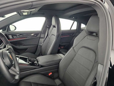 2026 Porsche Panamera 4