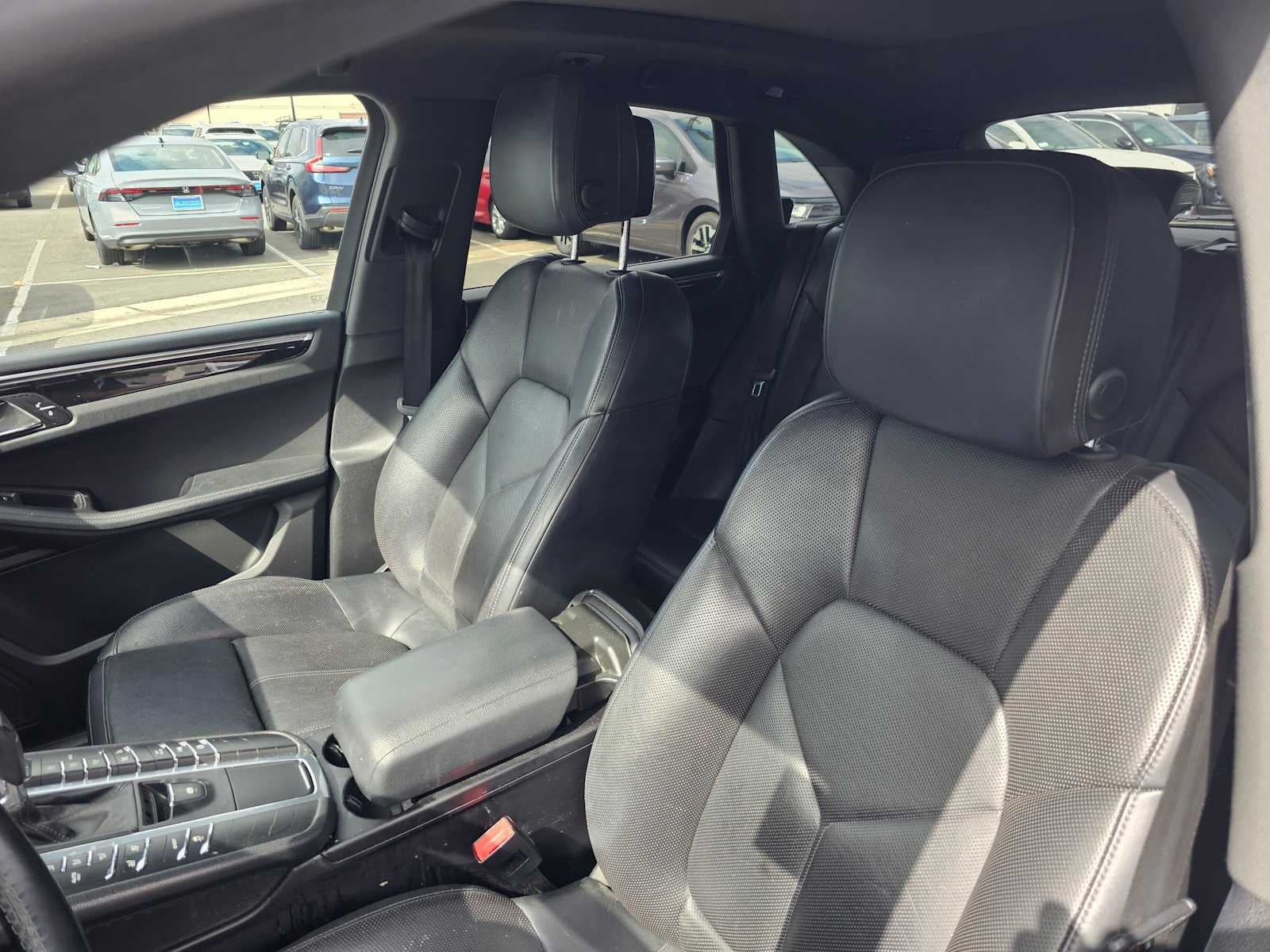 2017 Porsche Macan AWD