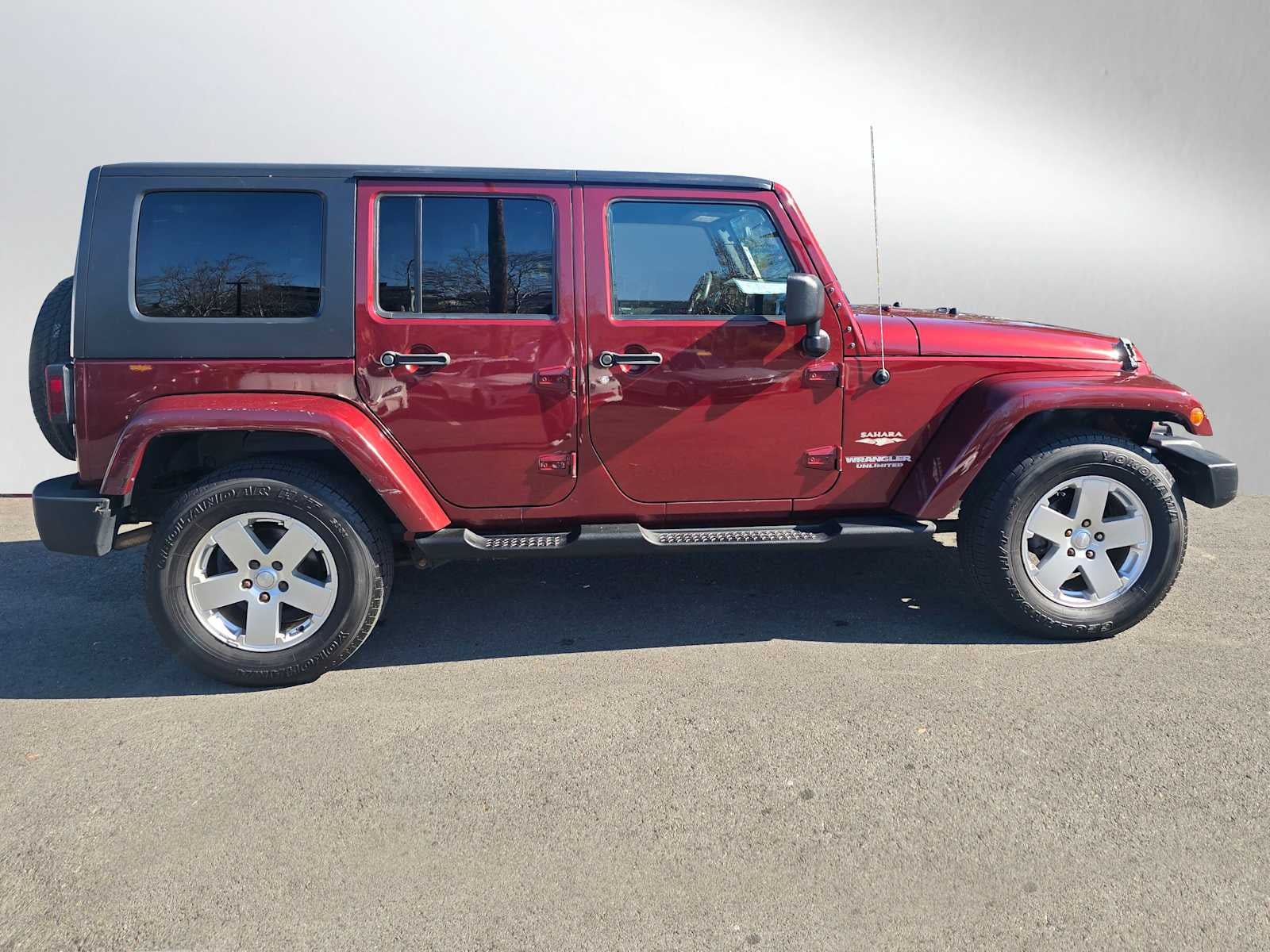 Used 2010 Jeep Wrangler Unlimited Sahara with VIN 1J4BA5H12AL142456 for sale in Palo Alto, CA