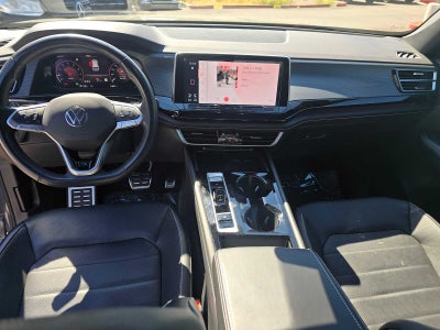 2025 Volkswagen Atlas Cross Sport 2.0T SEL R-Line Black