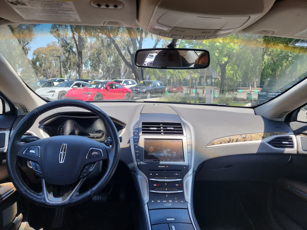 2013 Lincoln MKZ 4dr Sdn FWD