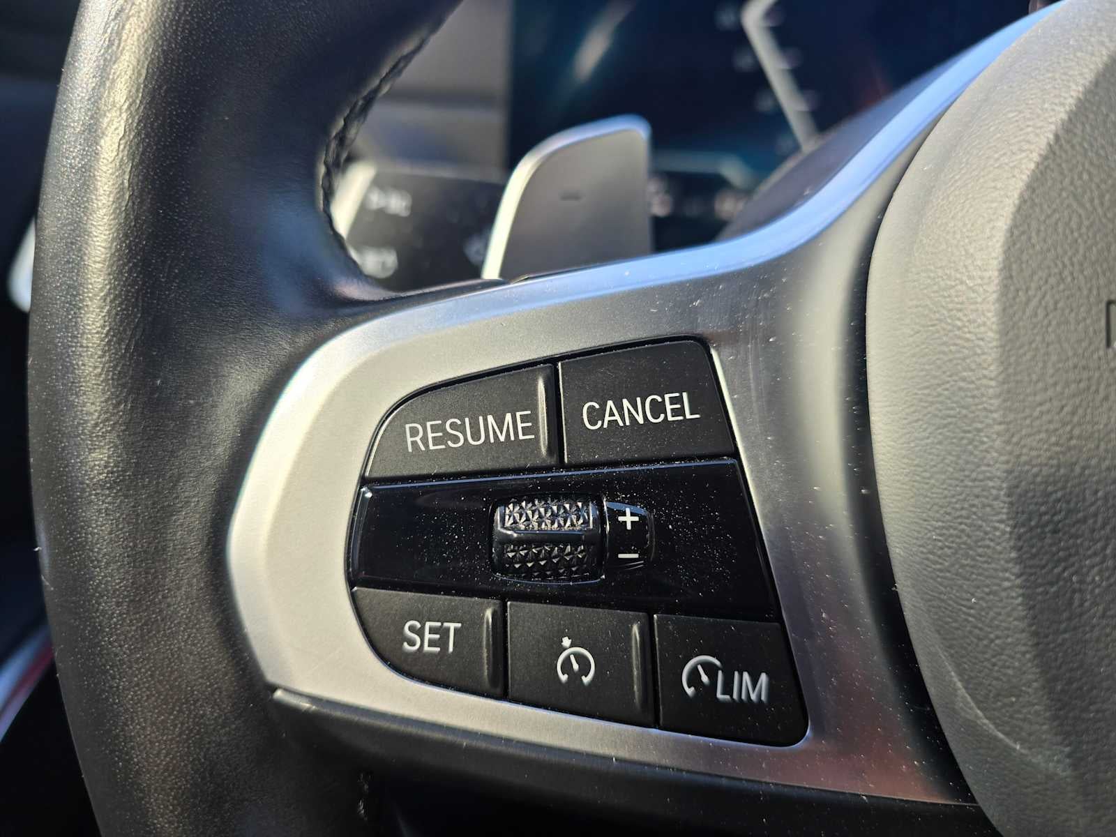 2024 BMW 3 Series 330i