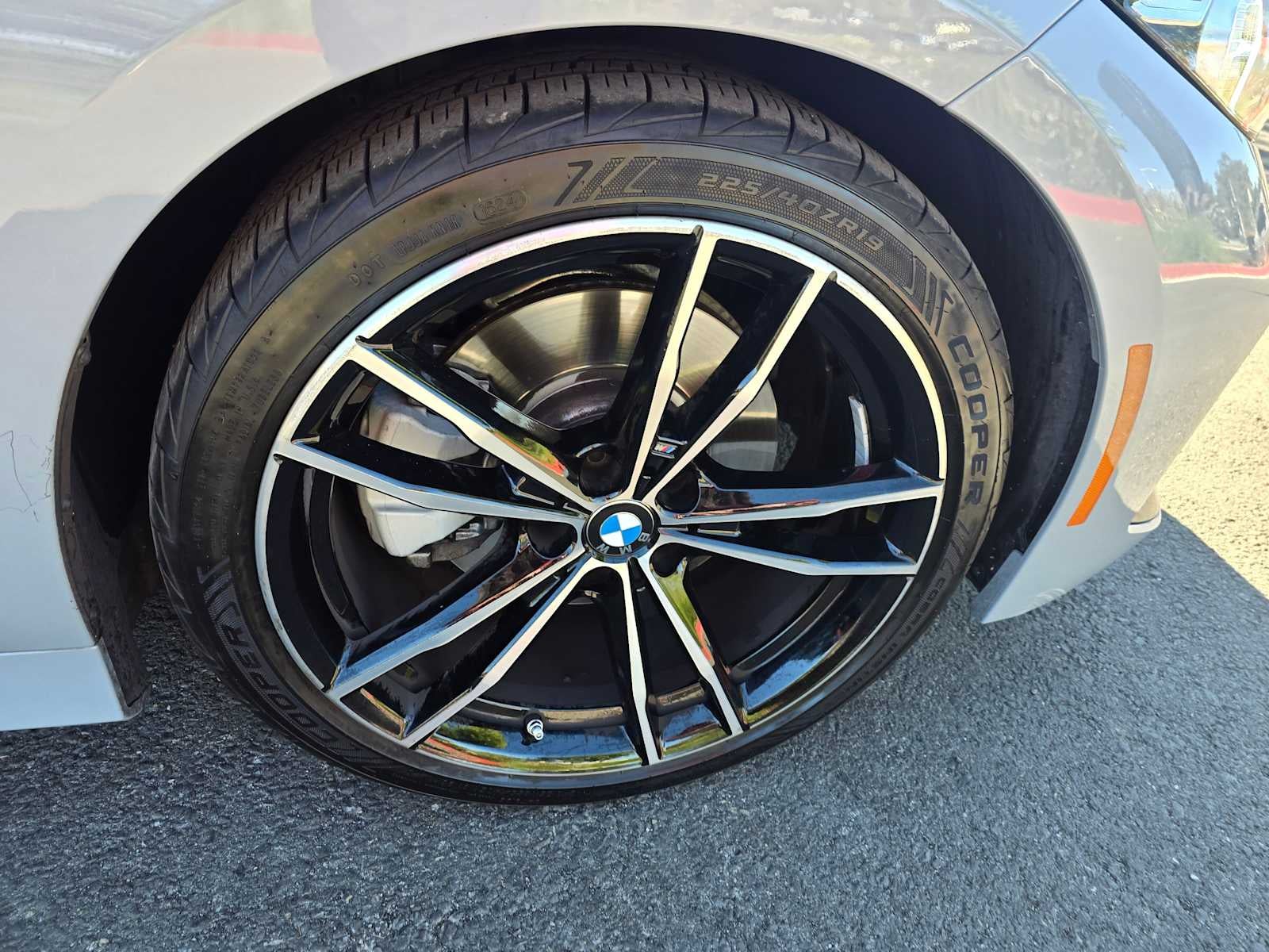 2024 BMW 3 Series 330i