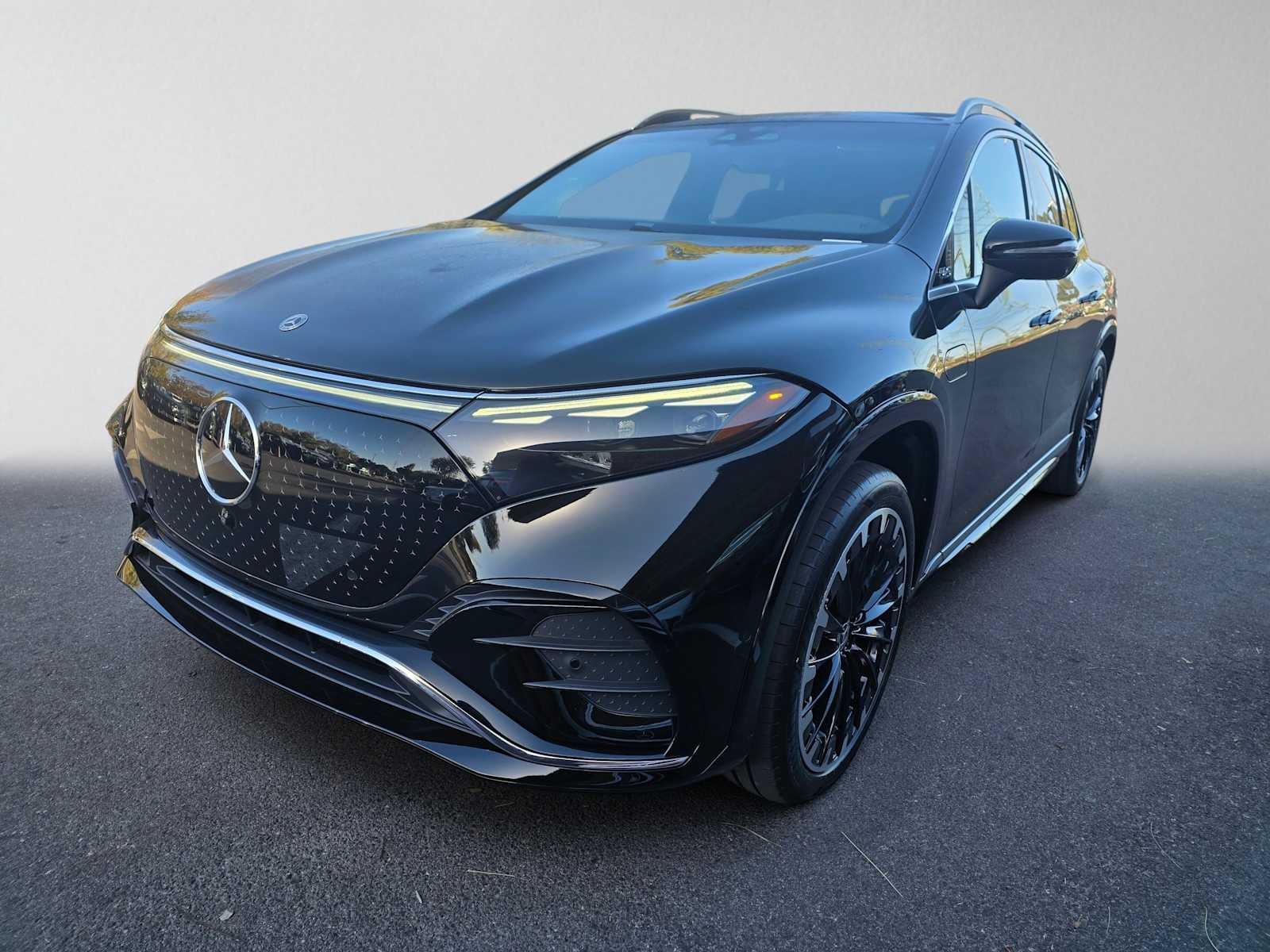 2027 Mercedes-Benz EQS 400 4MATIC® SUV