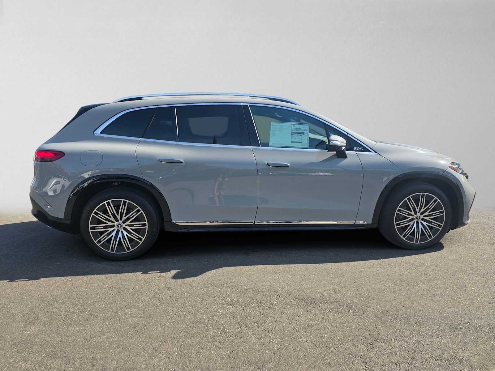 2027 Mercedes-Benz EQS 400 4MATIC® SUV