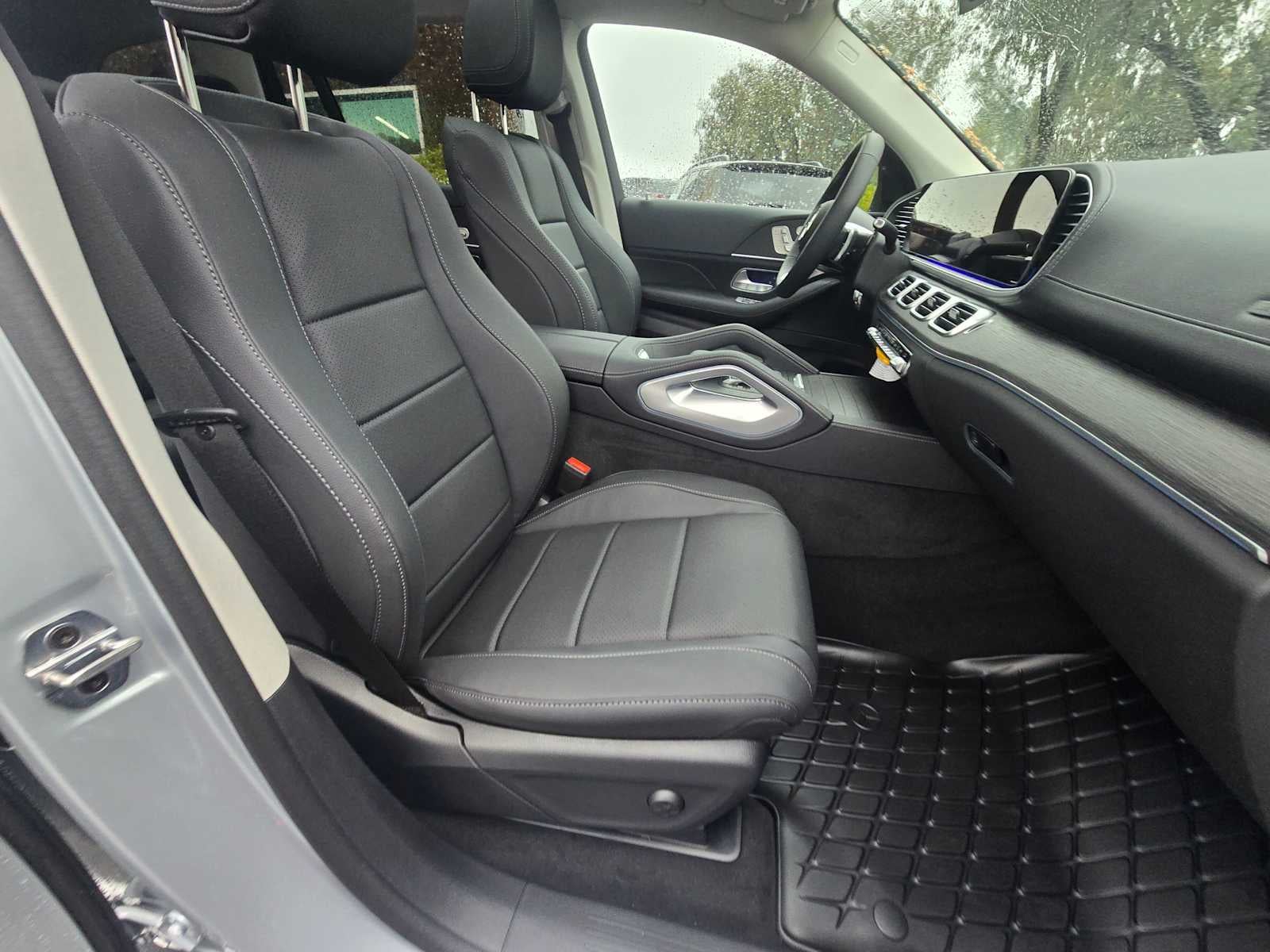 2026 Mercedes-Benz GLS 450 GLS 450