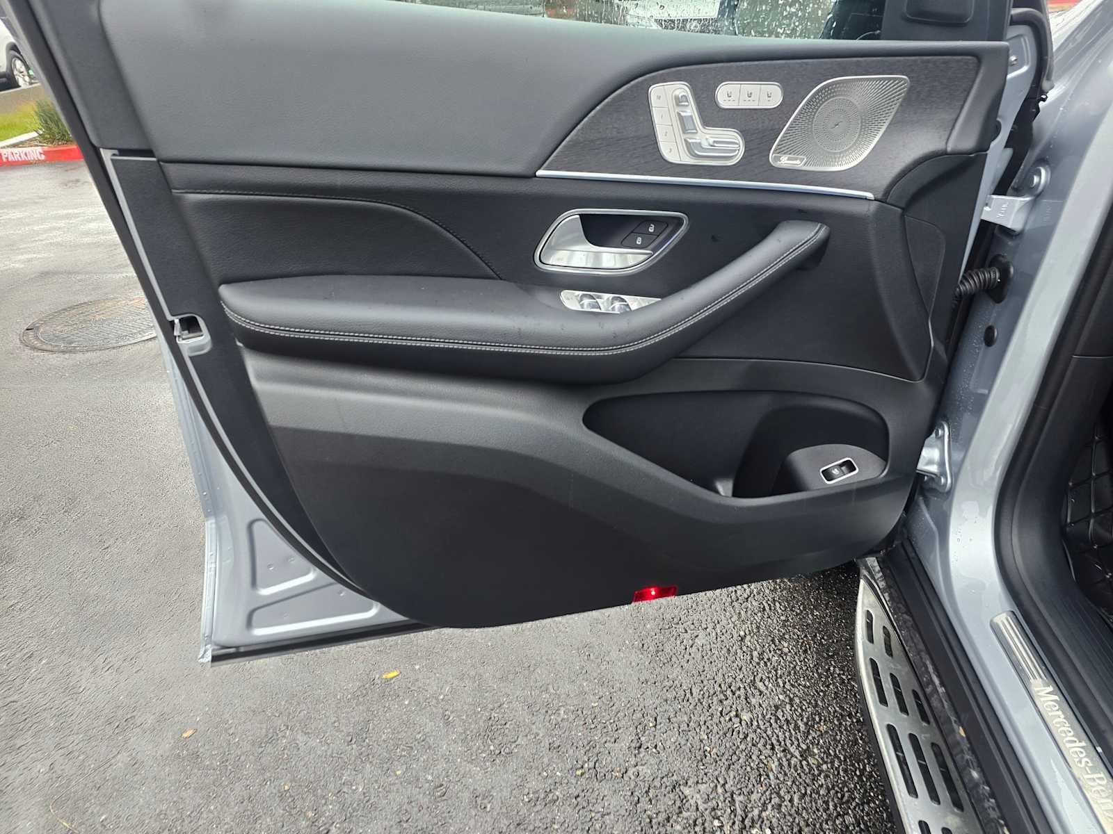 2026 Mercedes-Benz GLS 450 GLS 450