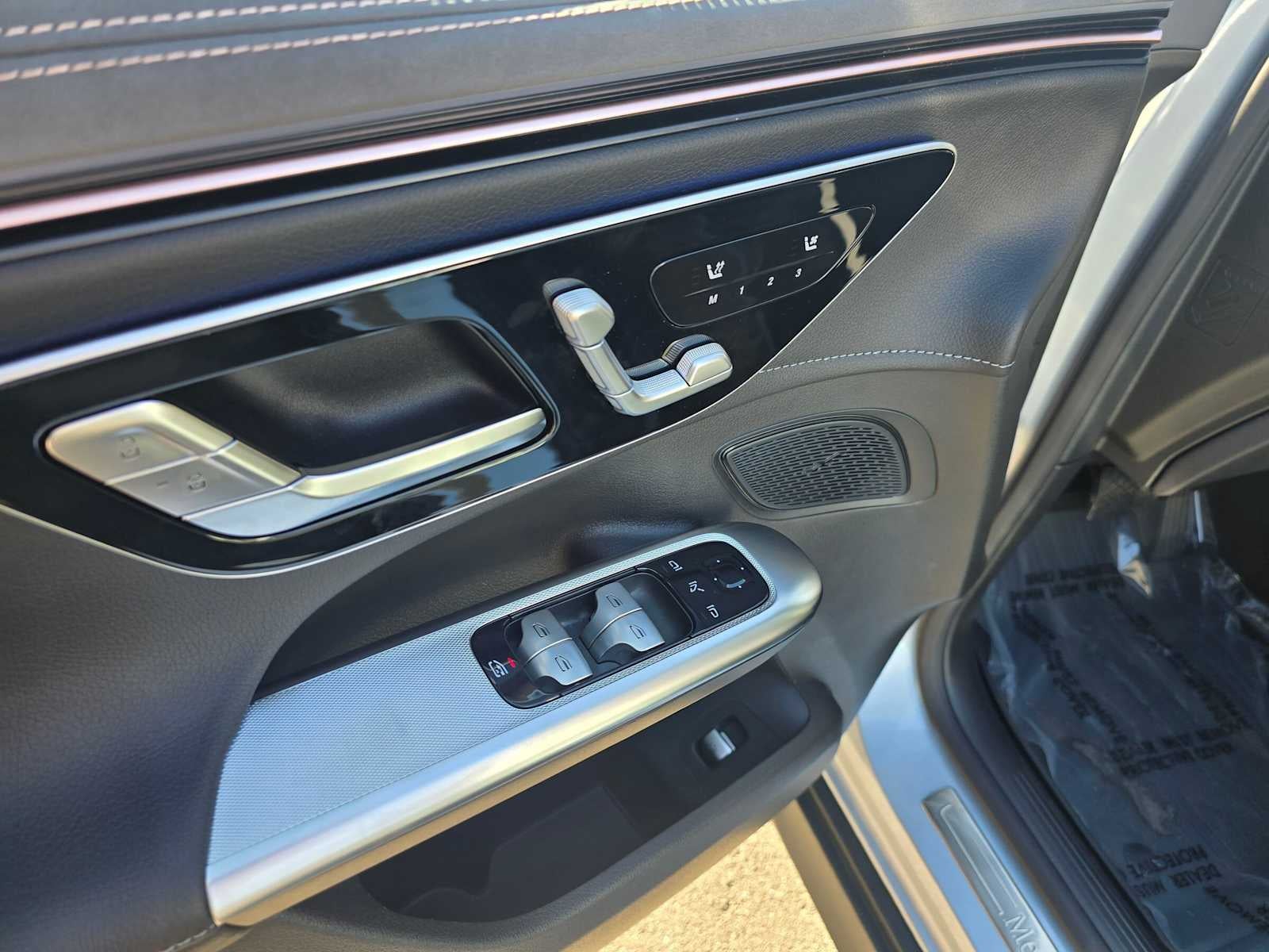2027 Mercedes-Benz EQE 320 4MATIC® SUV
