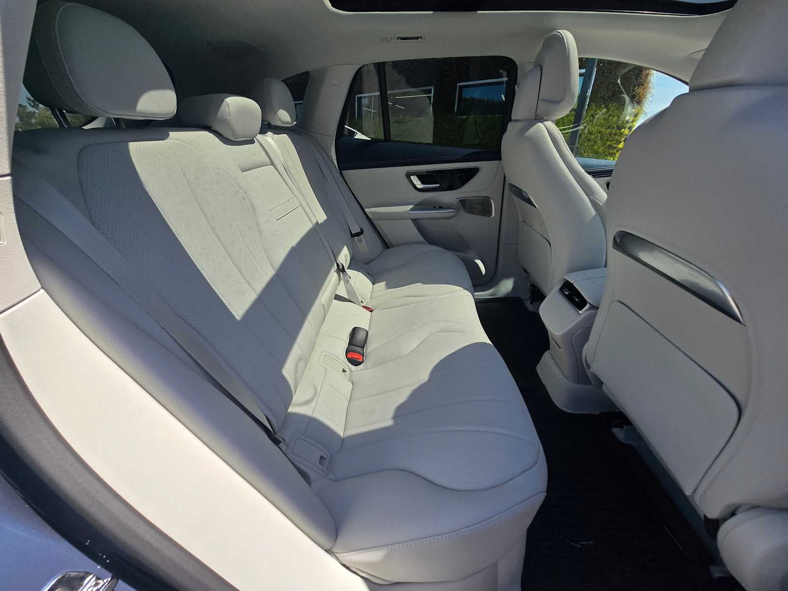 2026 Mercedes-Benz EQE 320+ SUV