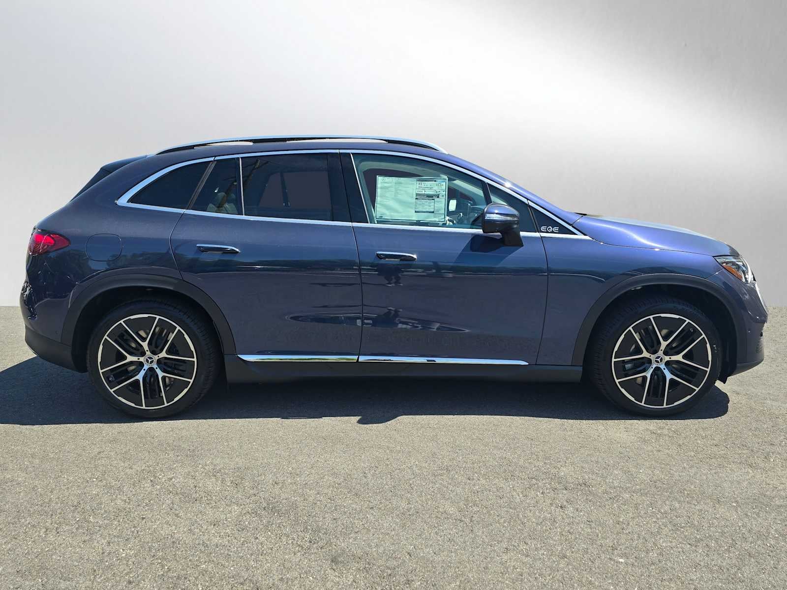 2026 Mercedes-Benz EQE 320+ SUV