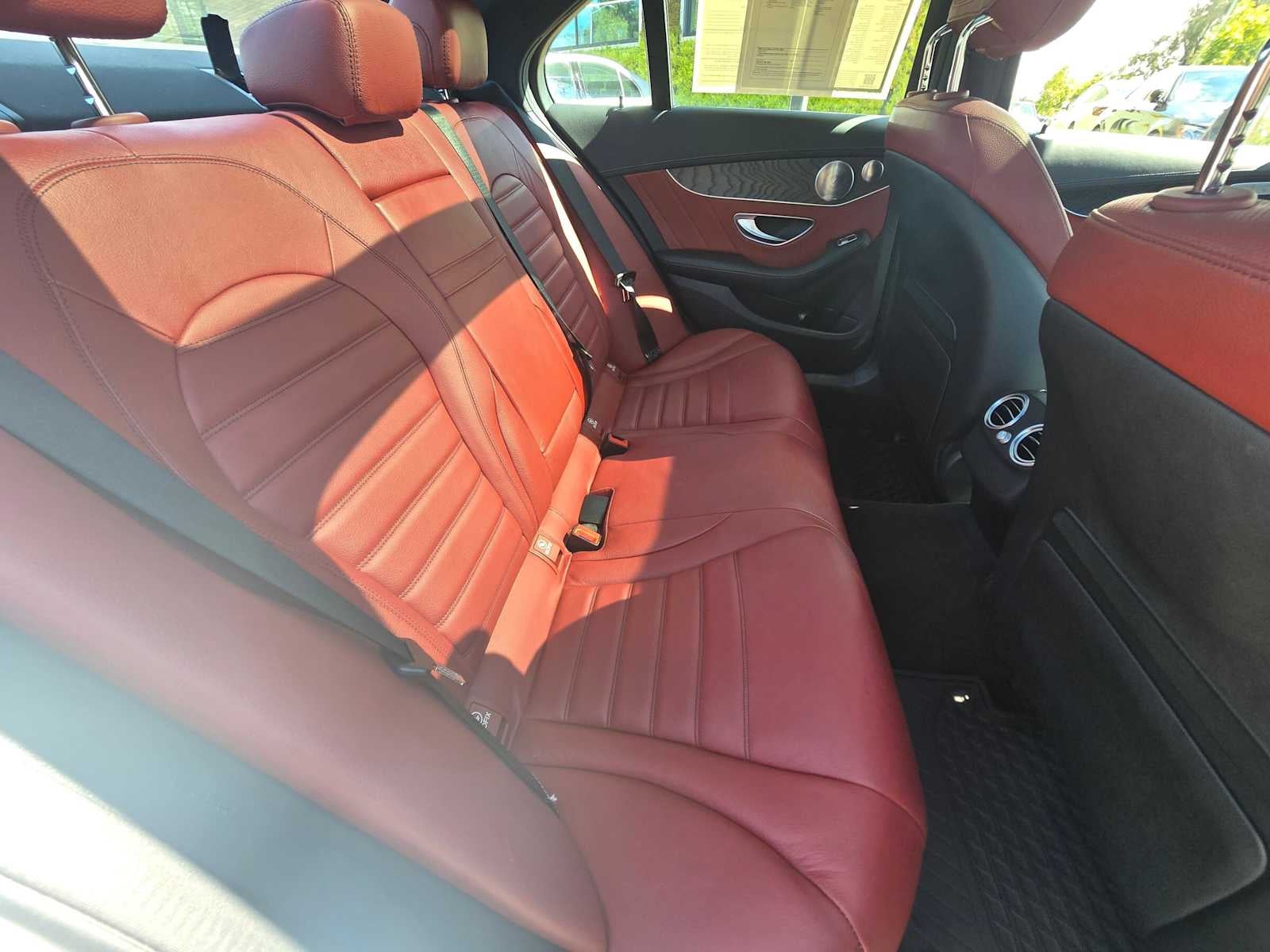 2016 Mercedes-Benz C 300 4dr Sdn RWD