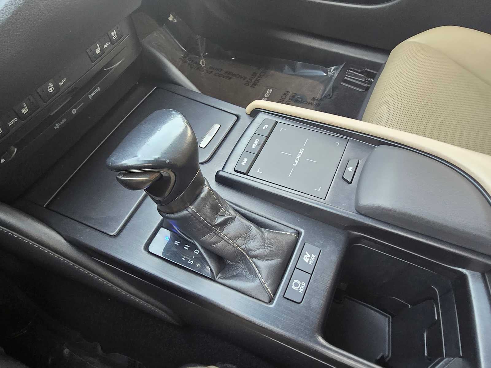 2020 Lexus ES ES 300h FWD