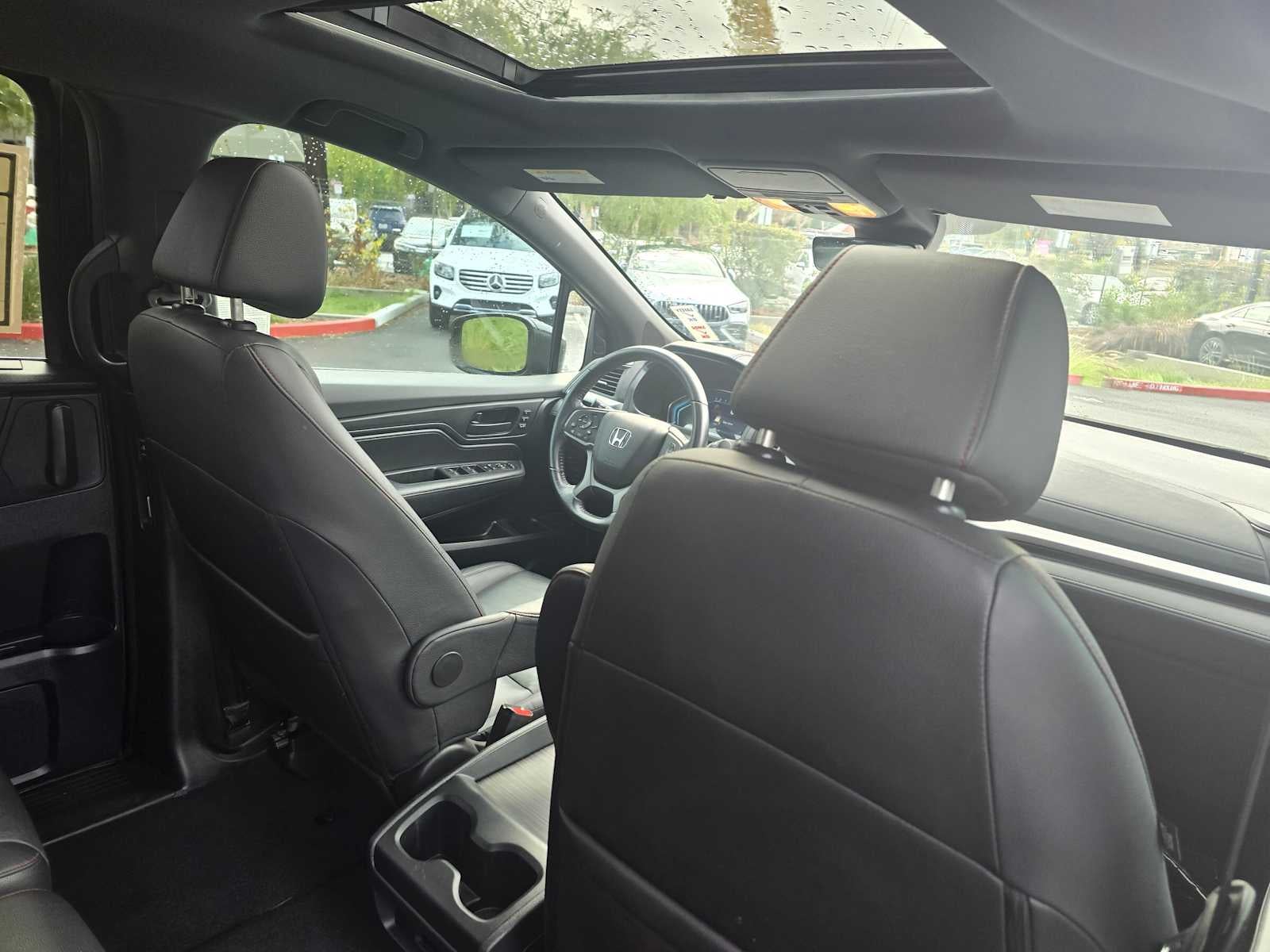 2024 Honda Odyssey Sport