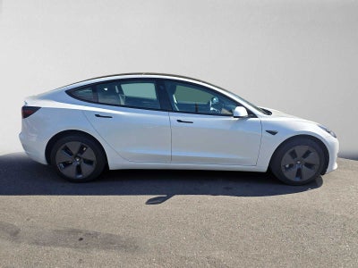 2023 Tesla Model 3 RWD