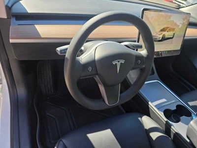 2023 Tesla Model 3 RWD