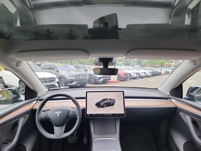 2024 Tesla Model Y Long Range