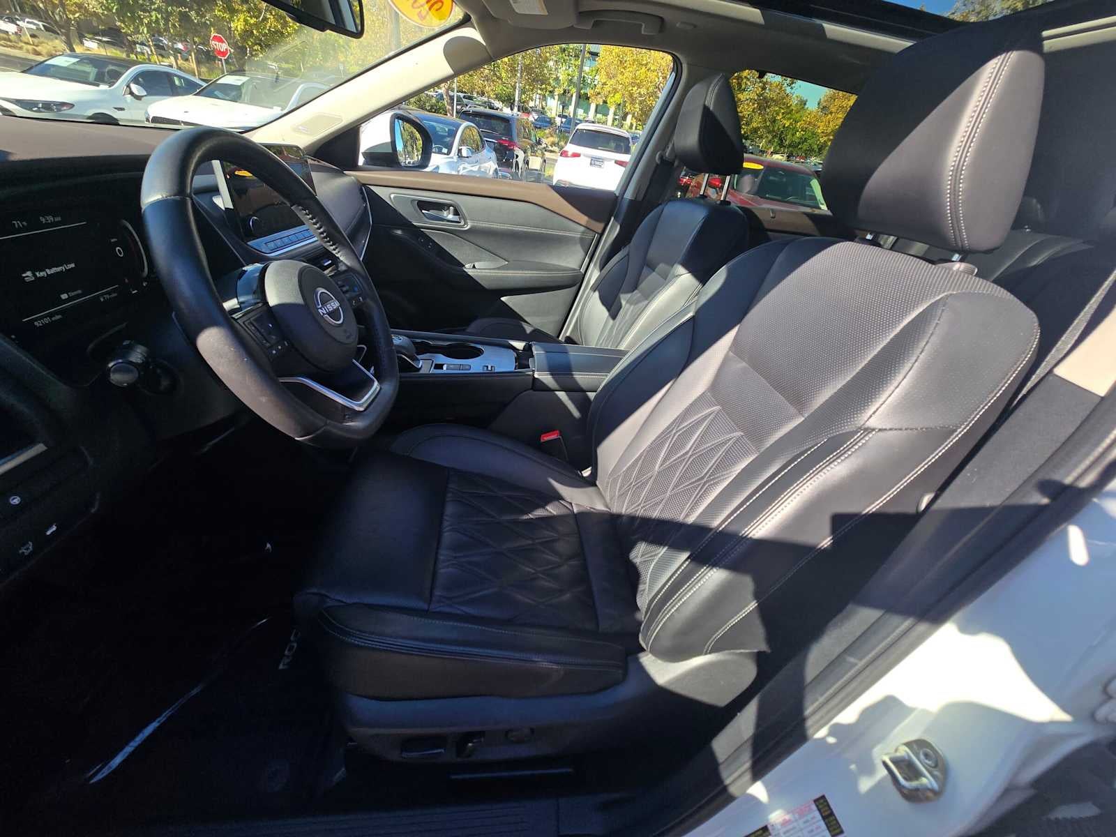 2023 Nissan Rogue Platinum