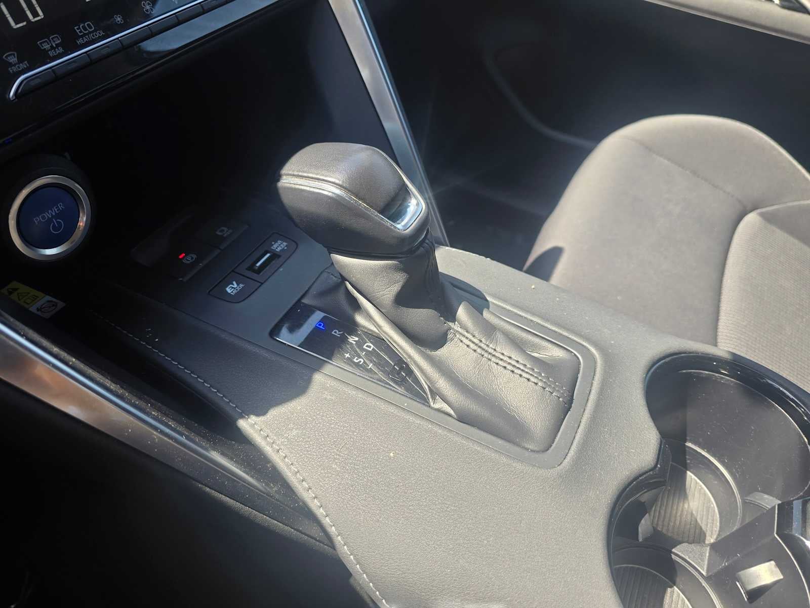 2022 Toyota Venza LE