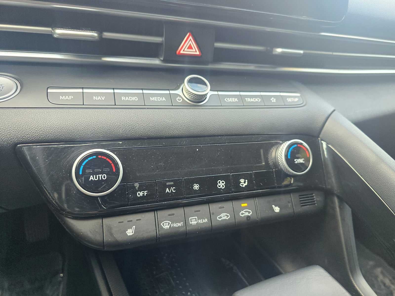 2021 Hyundai Elantra Limited