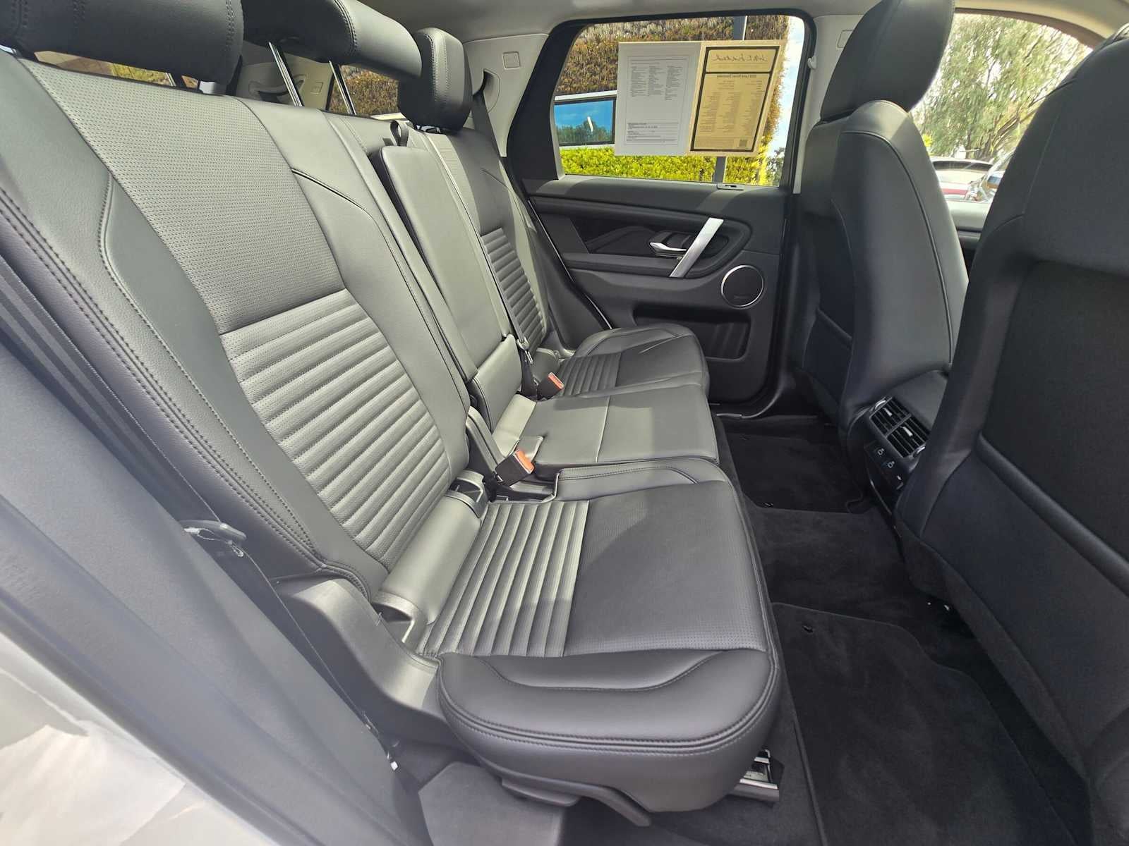 2025 Land Rover Discovery Sport S