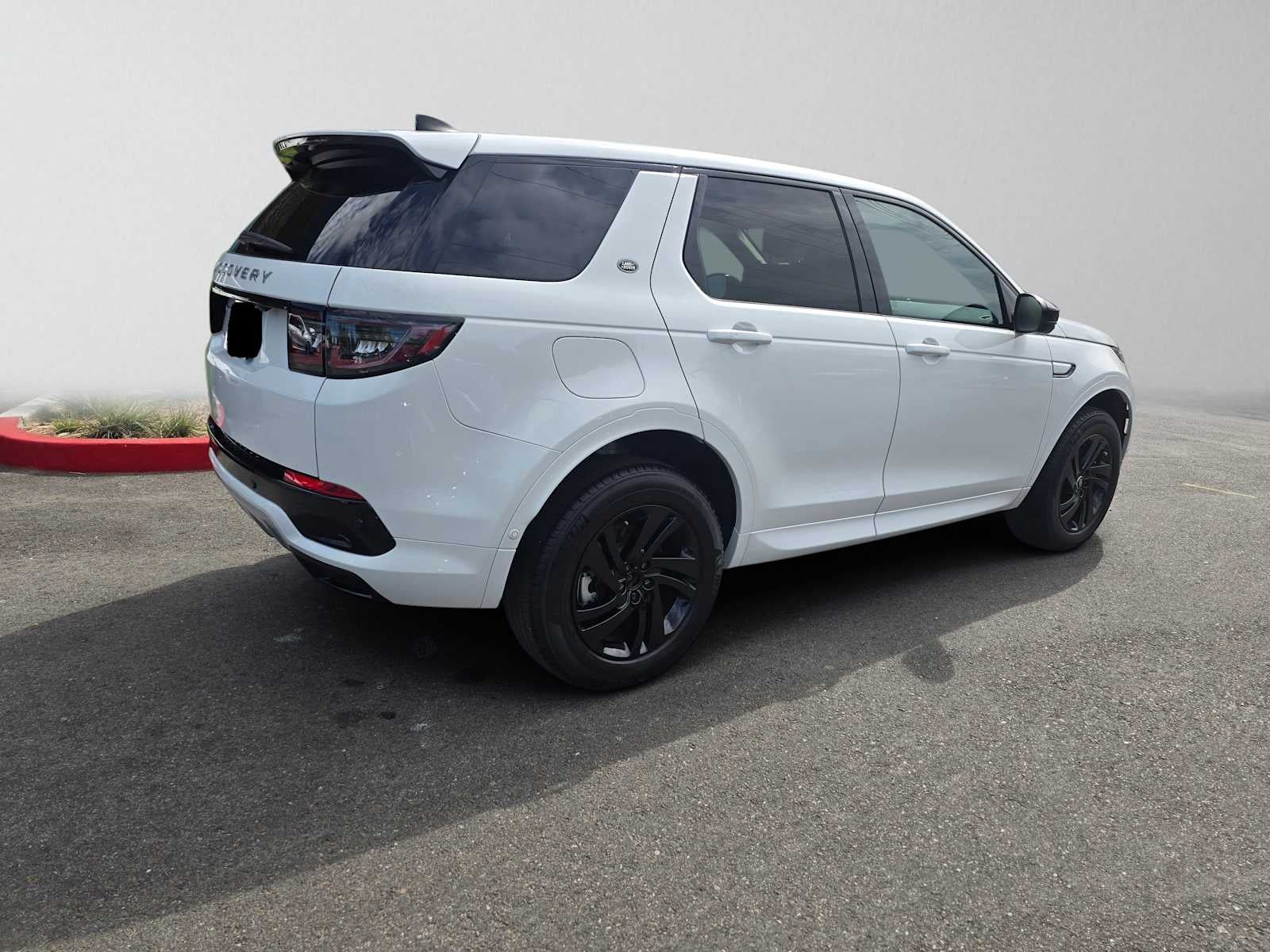 2025 Land Rover Discovery Sport S