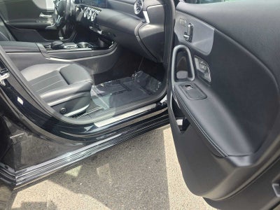 2022 Mercedes-Benz A 220 4MATIC® Sedan