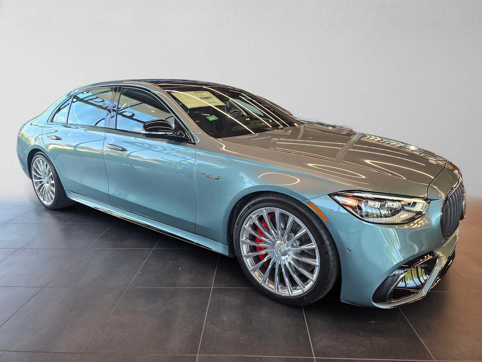 2026 Mercedes-Benz AMG® S 63 E 4MATIC® Sedan