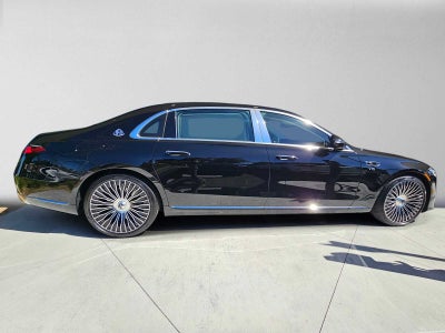 2027 Mercedes-Benz Maybach S 680 4MATIC® Sedan