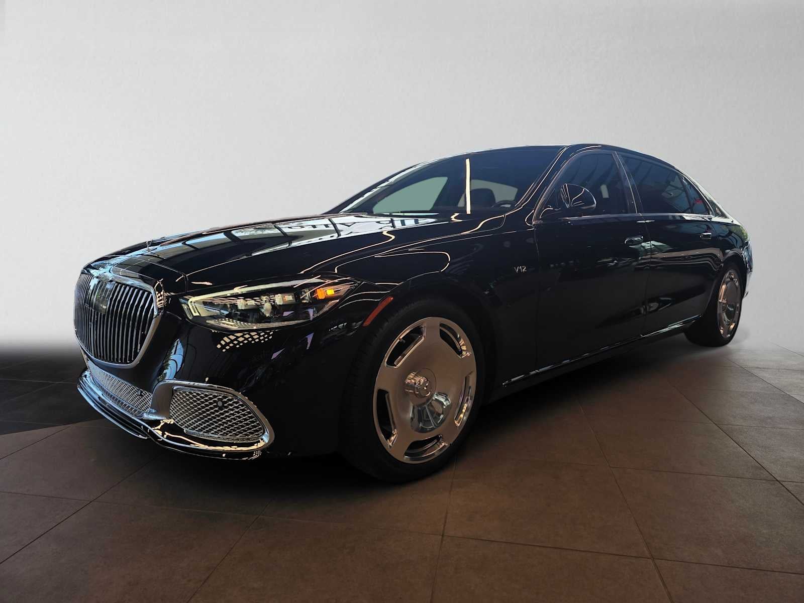 2026 Mercedes-Benz Maybach S 680 4MATIC® Sedan