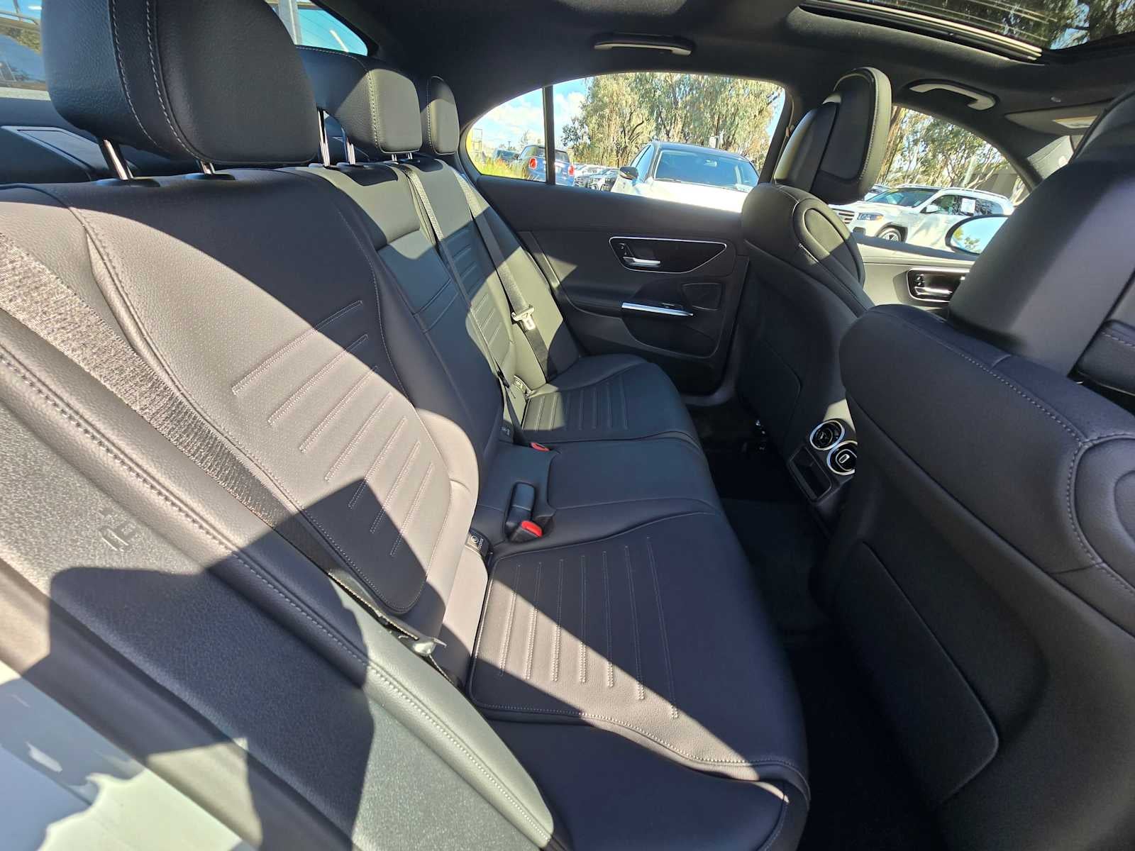 2026 Mercedes-Benz C 300 Sedan