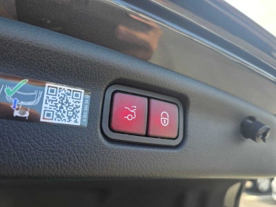 2026 Mercedes-Benz C 300 C 300