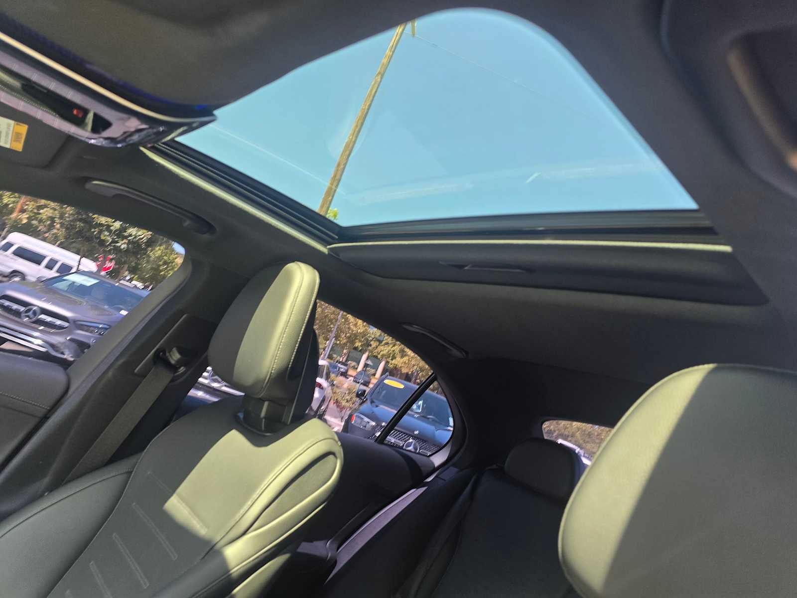 2023 Mercedes-Benz C 300 Sedan
