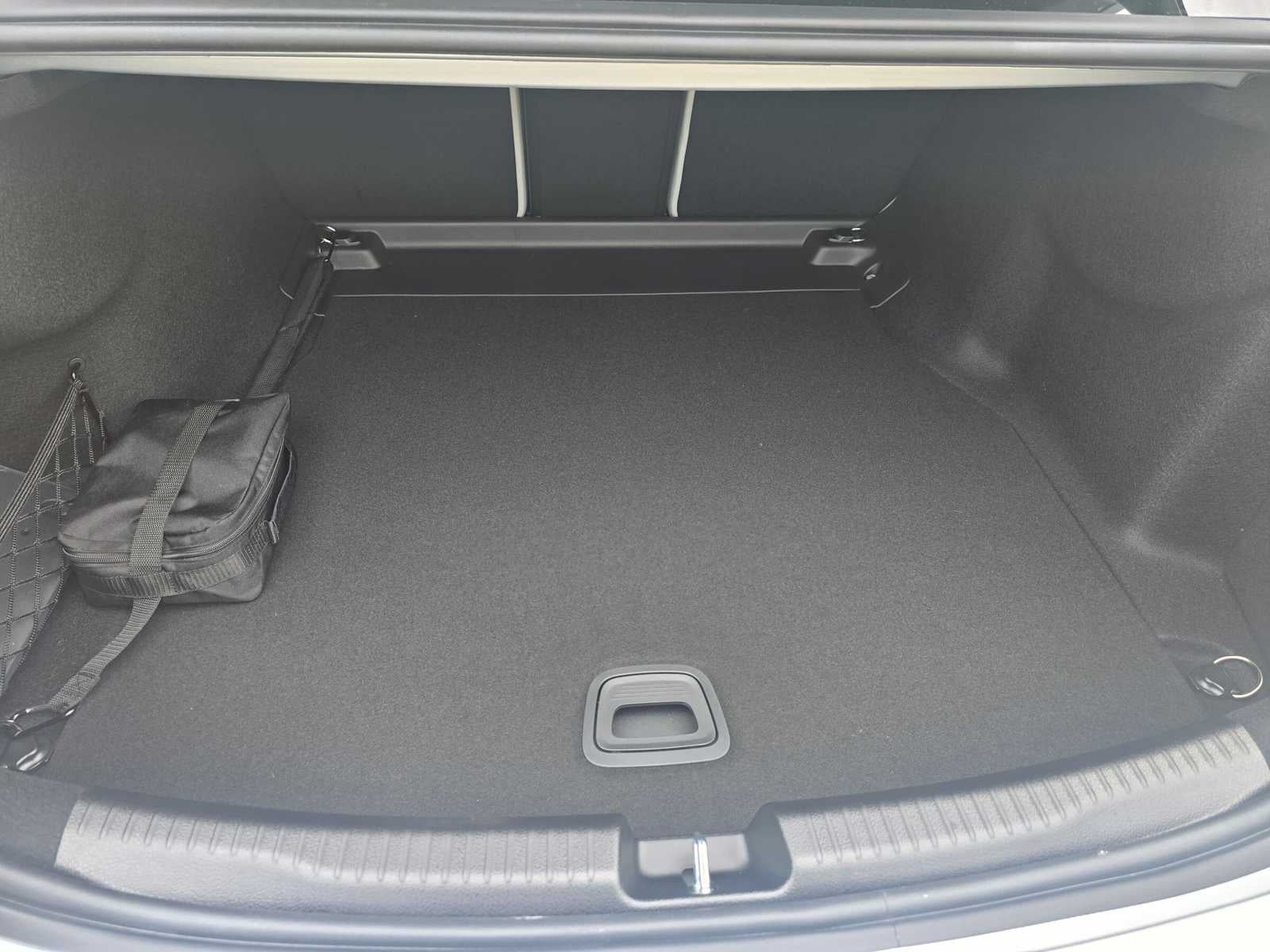 2026 Mercedes-Benz C 300 Sedan